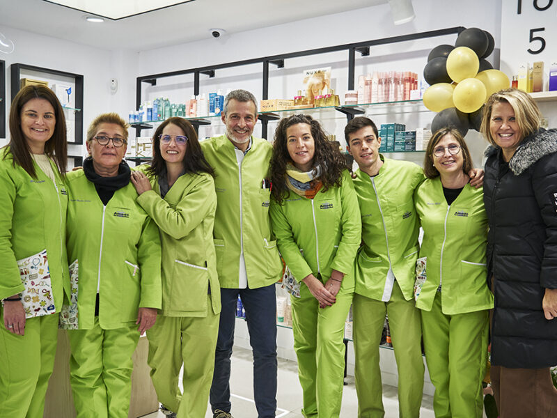 equipo farmaceutico farmacia amado vilafranca del penedes